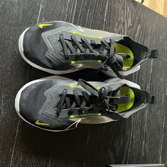 Nike Vista Lite “lemon venom” - Picture 4 of 4